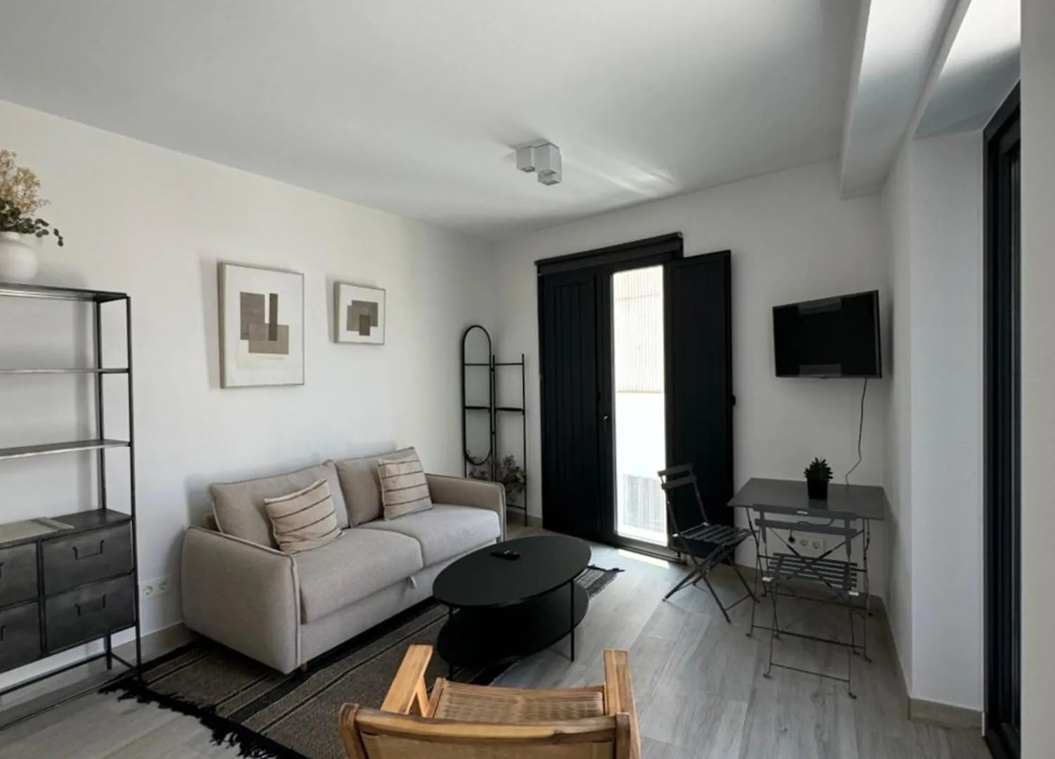 埃斯特波纳Loft Huerto Old Town公寓